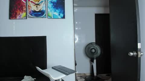Snapshot of college_muscle_ass chatting on 12-09-24, 01:02 college_muscle_ass online show from 12-09-24, 01:02
