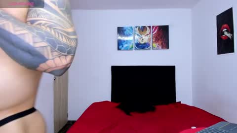 college_muscle_ass online show from 07-07-26, 03:09