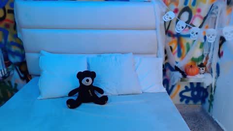 valentina online show from 10-11-25, 02:26