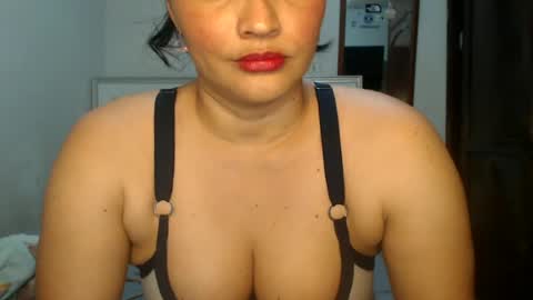 Snapshot of colombi4spice chatting on 06-26-26, 07:29 viviana online show from 06-26-26, 07:29