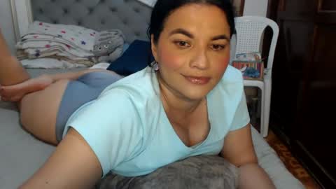 Snapshot of colombi4spice chatting on 07-26-26, 09:32 viviana online show from 07-26-26, 09:32