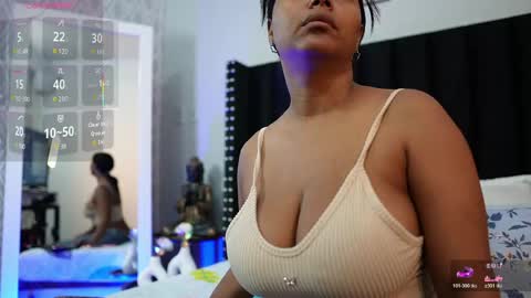 Snapshot of colombia_mommy_ chatting on 05-15-26, 12:23 GRETCHEN online show from 05-15-26, 12:23