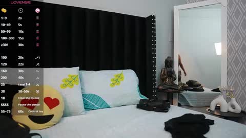 Snapshot of colombia_mommy_ chatting on 06-02-26, 12:07 GRETCHEN online show from 06-02-26, 12:07