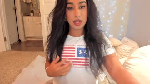 Snapshot of colombiantexas chatting on 04-30-26, 01:23 ........ Instagram Lorysexys online show from 04-30-26, 01:23