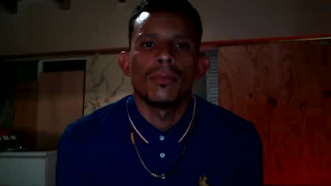 Snapshot of colorcanela3 chatting on 09-18-25, 06:43 colorcanela3 online show from 09-18-25, 06:43