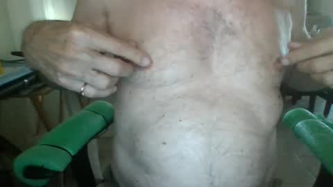 Snapshot of comeonmymouth chatting on 09-11-25, 03:34 comeonmymouth online show from 09-11-25, 03:34