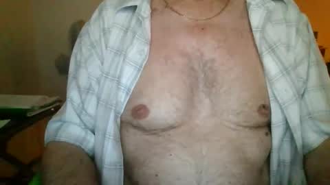 Snapshot of comeonmymouth chatting on 02-03-26, 12:42 comeonmymouth online show from 02-03-26, 12:42