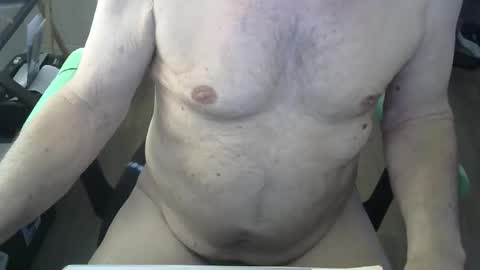 Snapshot of comeonmymouth chatting on 02-21-26, 08:43 comeonmymouth online show from 02-21-26, 08:43