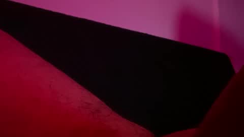 Snapshot of cometemipito chatting on 11-06-25, 02:34 Chris online show from 11-06-25, 02:34