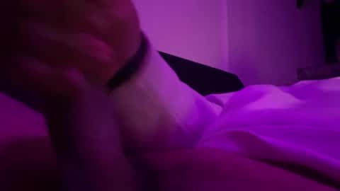 Snapshot of cometemipito chatting on 11-27-25, 05:53 Chris online show from 11-27-25, 05:53