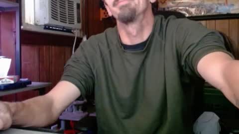 Nelson or ComicKing and sometime Peachy143 online show from 12-02-25, 02:01