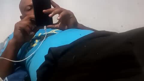 comomisuertemas online show from 12-21-25, 05:47