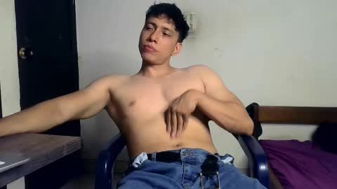 Snapshot of conde2710 chatting on 01-16-26, 03:10 ELCONDE online show from 01-16-26, 03:10