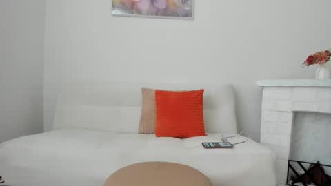 conie28  online show from 03-13-26, 05:52