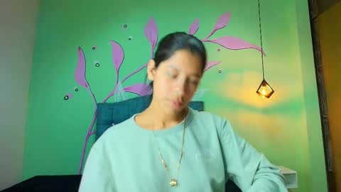 C O N N I E online show from 11-27-25, 01:57