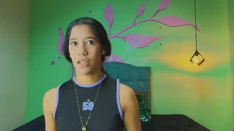 C O N N I E online show from 12-04-25, 08:06