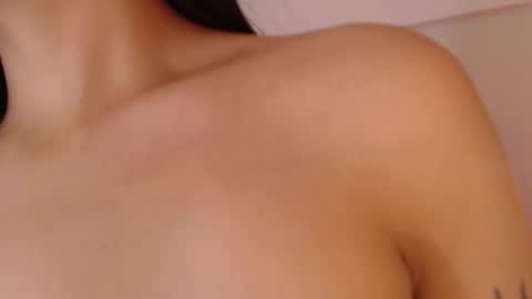 Snapshot of connie_haze chatting on 12-19-24, 10:32 Connie online show from 12-19-24, 10:32