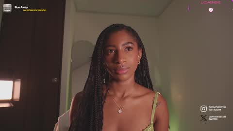 Snapshot of connie_west0 chatting on 12-25-24, 08:50   independent model online show from 12-25-24, 08:50