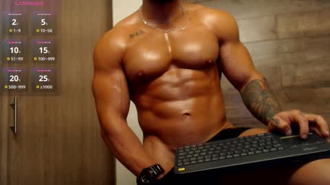 connor_h1 online show from 10-08-25, 01:36