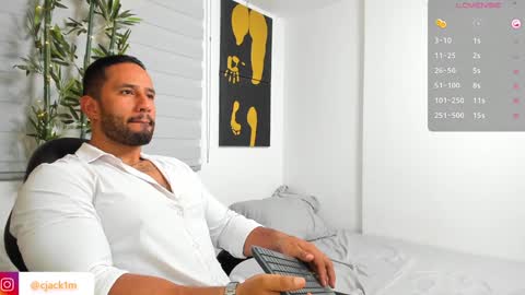 Connor Jackson online show from 12-12-24, 02:15