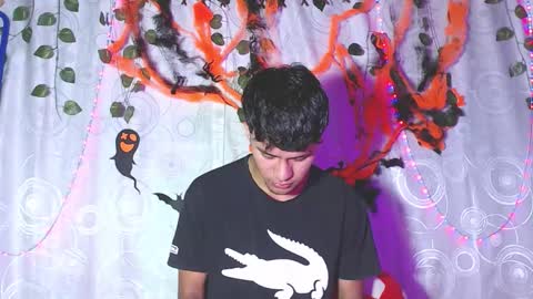 Snapshot of connor_michael chatting on 10-26-25, 08:15 connor_michael online show from 10-26-25, 08:15