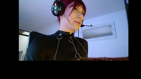 Snapshot of conny_777 chatting on 03-31-26, 02:02 conny online show from 03-31-26, 02:02