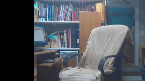 Snapshot of constantbater57 chatting on 03-08-26, 04:49 conastantbater57 online show from 03-08-26, 04:49