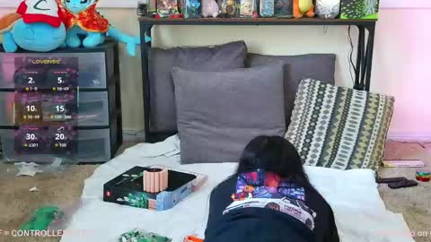 Snapshot of controllercutie chatting on 05-21-26, 02:57 controllercutie online show from 05-21-26, 02:57