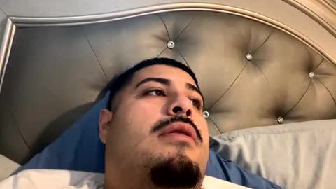 Snapshot of cookie_monster8593 chatting on 11-04-25, 09:03 cookie_monster8593 online show from 11-04-25, 09:03