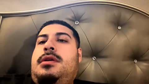 Snapshot of cookie_monster8593 chatting on 12-05-25, 08:49 cookie_monster8593 online show from 12-05-25, 08:49