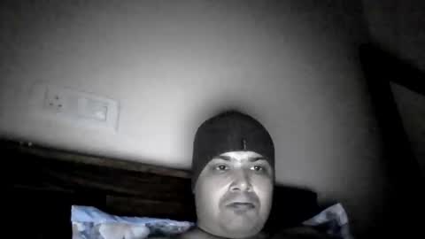 Snapshot of cool_breeze09 chatting on 10-25-25, 11:29 Cool Breeze09 online show from 10-25-25, 11:29