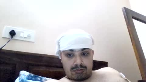 Snapshot of cool_breeze09 chatting on 05-06-26, 06:52 Cool Breeze09 online show from 05-06-26, 06:52