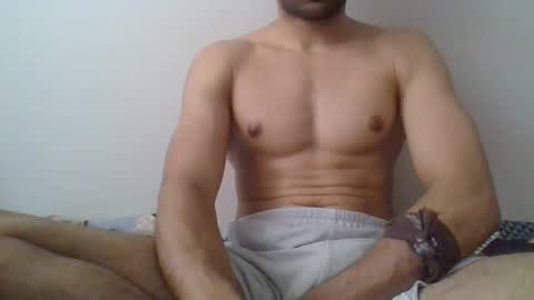 coolboy75289 online show from 03-08-26, 06:44