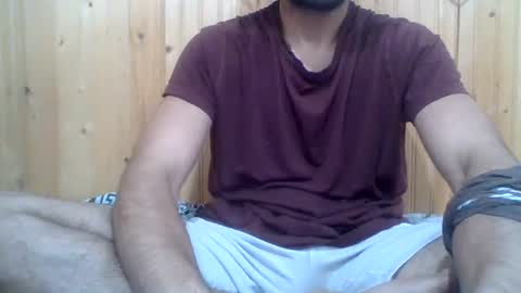 Snapshot of coolboy75289 chatting on 08-08-26, 11:07 coolboy75289 online show from 08-08-26, 11:07
