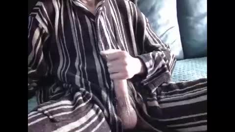 Snapshot of coolbreeze420842217 chatting on 03-20-26, 08:52 coolbreeze420 online show from 03-20-26, 08:52