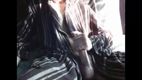 Snapshot of coolbreeze420842217 chatting on 03-22-26, 07:45 coolbreeze420 online show from 03-22-26, 07:45