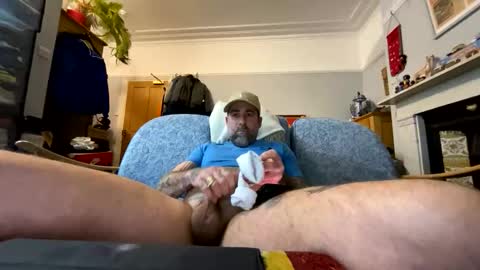 Snapshot of cooledjdjd82 chatting on 12-16-25, 06:35 cooledjdjd82 online show from 12-16-25, 06:35