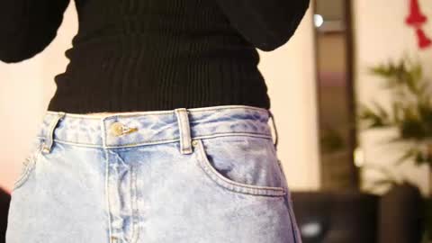 Ginger The Cringer online show from 02-27-25, 09:11