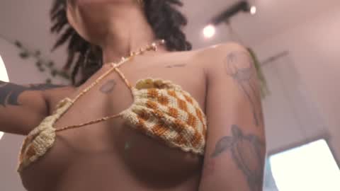 ROSELL 3   online show from 10-12-25, 07:13