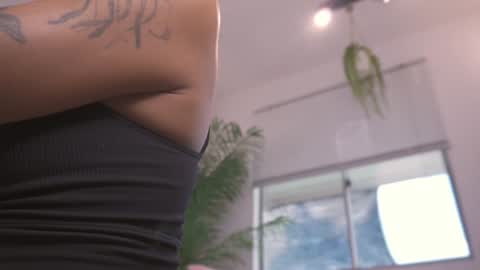 ROSELL 3   online show from 10-26-25, 04:13