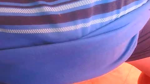 Snapshot of coquin375 chatting on 10-15-25, 06:35 coquin375 online show from 10-15-25, 06:35