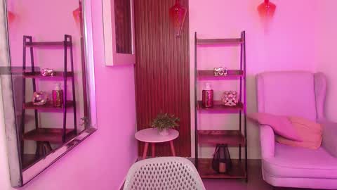 Coral online show from 11-22-25, 11:09