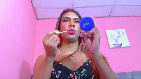 Coral Santana online show from 09-11-25, 03:28