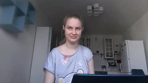 Emma online show from 10-19-25, 10:16