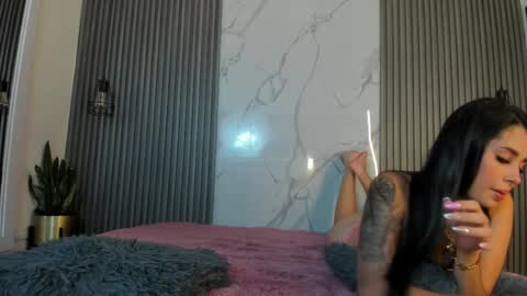 C O R A L  C A L I O P E   online show from 03-08-25, 07:31