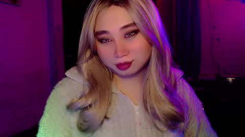 Snapshot of corefinder_xx chatting on 01-06-26, 04:00 corefinder_xx online show from 01-06-26, 04:00