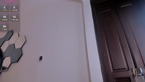 Corinne Russo online show from 12-24-24, 10:01