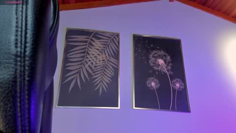 Corinne Russo online show from 12-30-24, 05:04