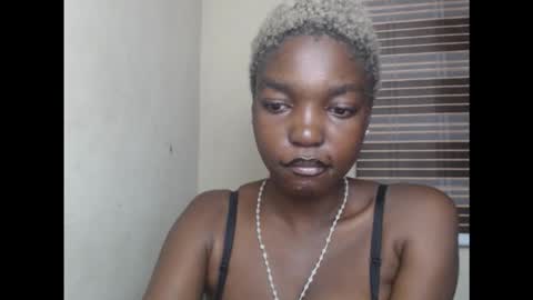 Snapshot of cornxcuntx chatting on 09-08-25, 07:46 cornxcuntx online show from 09-08-25, 07:46