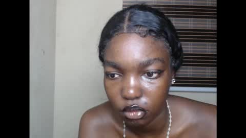 Snapshot of cornxcuntx chatting on 09-12-25, 07:25 cornxcuntx online show from 09-12-25, 07:25